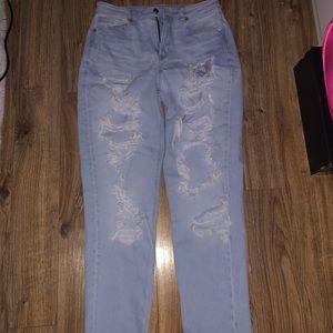 NEW WITHOUT TAG  american eagle mom jeans